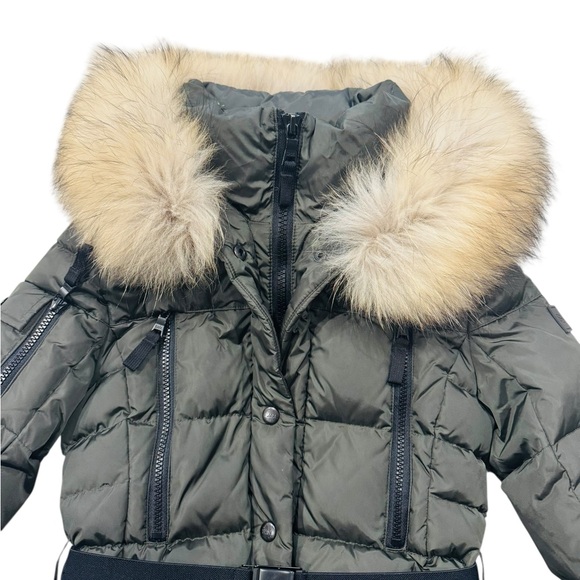 SAM.***Long Olive Green Belt Puffer Jacket Hooded w/Fur Trim***Size 10 $495 EUC - Picture 7 of 9